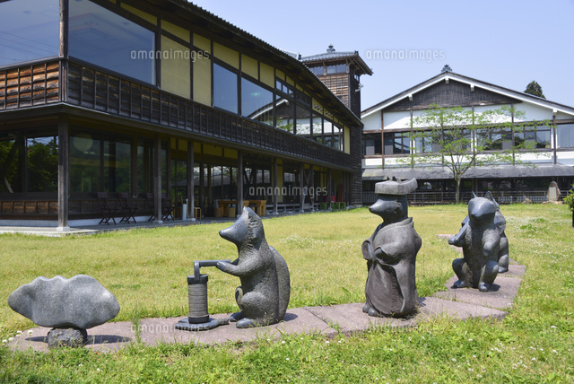 狐の嫁入り屋敷
(c)NIIGATA PHOTO LIBRARY/SEBUN PHOTO