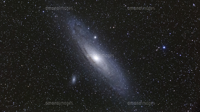 満天の星空とアンドロメダ銀河
(c)NIIGATA PHOTO LIBRARY/SEBUN PHOTO