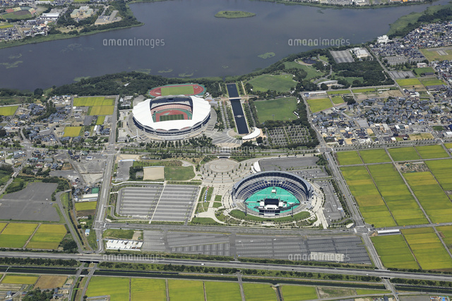 デンカビッグスワンスタジアムとHARD OFF ECOスタジアム新潟の空撮
(c)NIIGATA PHOTO LIBRARY/SEBUN PHOTO