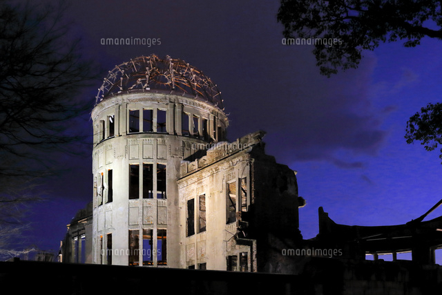 原爆ドームの夜景
(c)NIIGATA PHOTO LIBRARY/SEBUN PHOTO