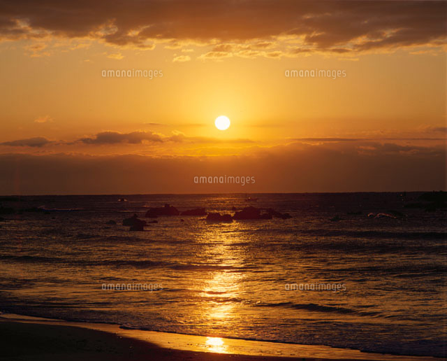 朝日と海 千葉県
(c)MASAMITSU NAKANISHI/SEBUN PHOTO