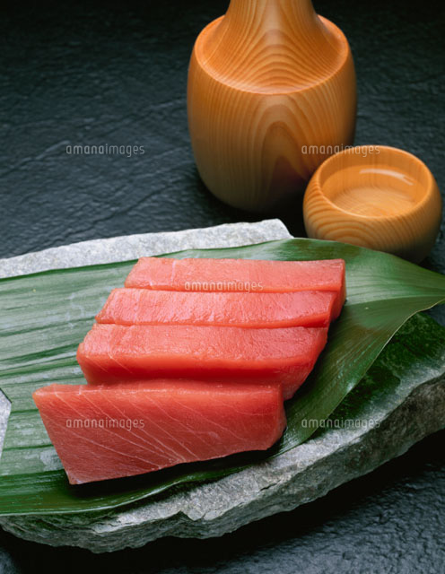 マグロの刺身
(c)YOSHIO NIIKURA/orion