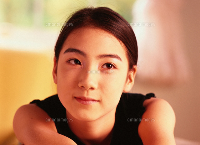 日本人の女性(黒)
(c)KAZUO OGAWA/orion