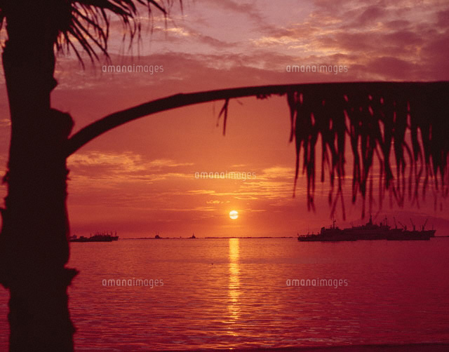 マニラ湾の夕日 フィリピン
(c)KIYOSHI OSHIMA/SEBUN PHOTO