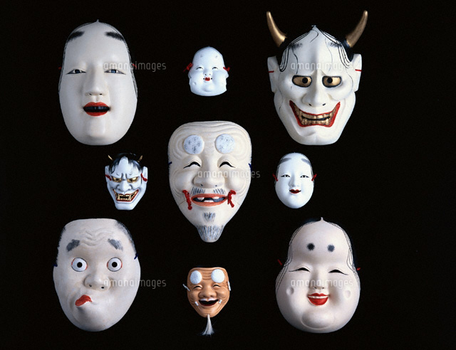 いろいろなお面
(c)TAKAO ONOZATO/orion