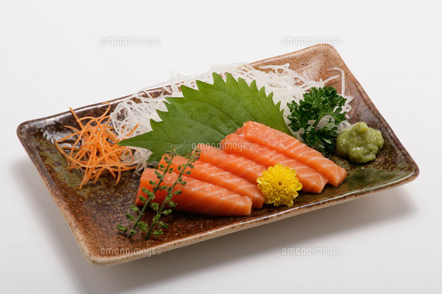 サーモンの刺身
(c)TAKAO ONOZATO/orion