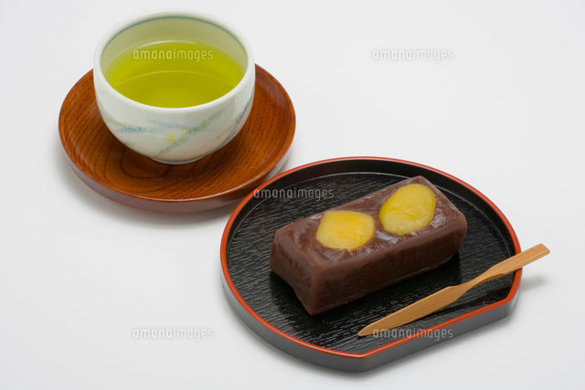 栗羊羹とお茶
(c)TAKAO ONOZATO/orion