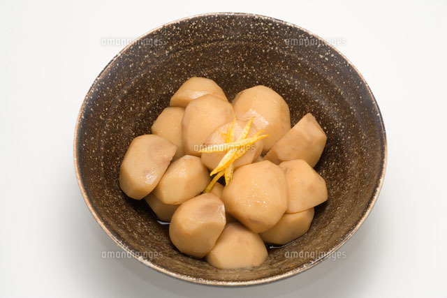 里芋の煮物
(c)TAKAO ONOZATO/orion