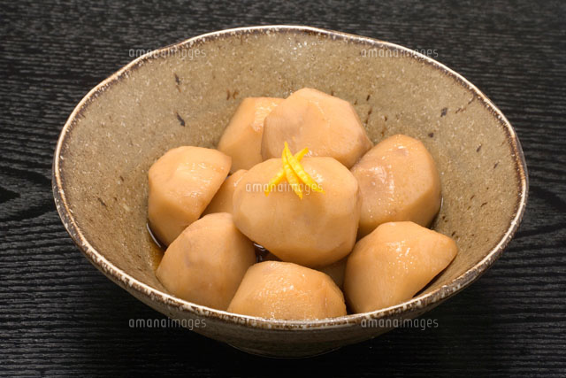 里芋の煮物
(c)TAKAO ONOZATO/orion