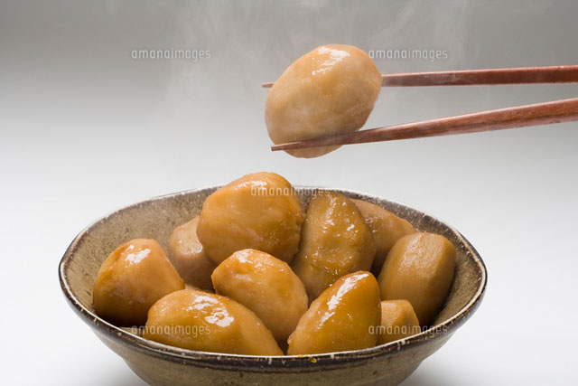 里芋の煮物
(c)TAKAO ONOZATO/orion