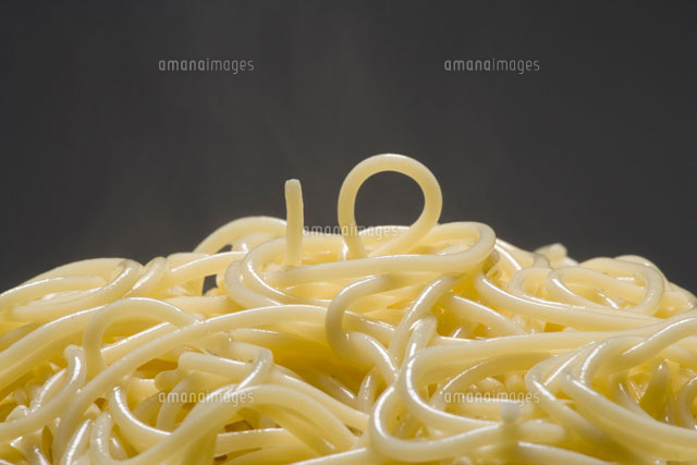 茹で上がるスパゲティー
(c)TAKAO ONOZATO/orion