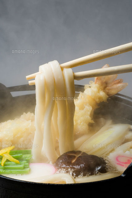 鍋焼きうどん
(c)TAKAO ONOZATO/orion
