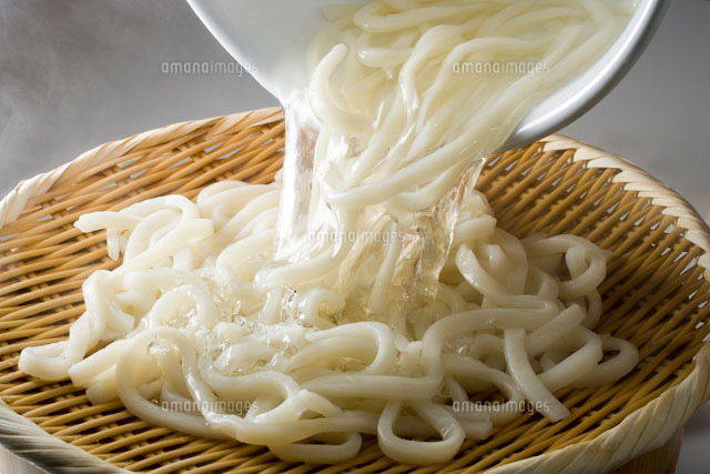茹で上がったうどん
(c)TAKAO ONOZATO/orion