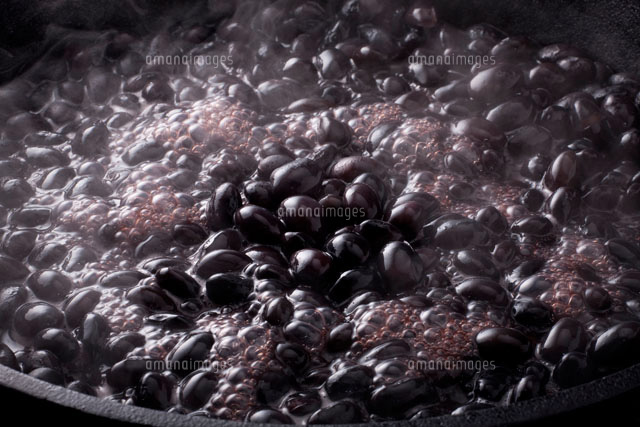 黒豆煮
(c)TAKAO ONOZATO/orion