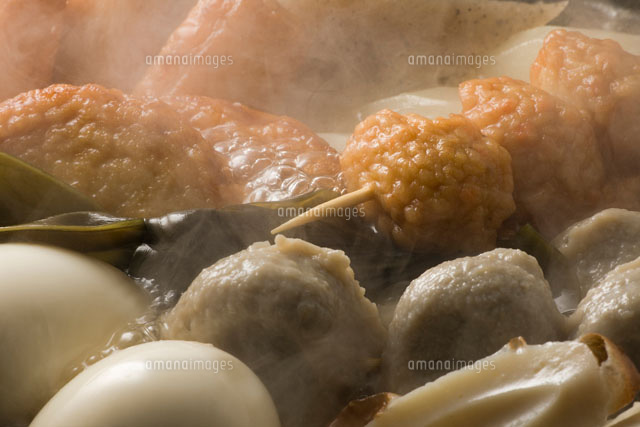煮込むおでん
(c)TAKAO ONOZATO/orion