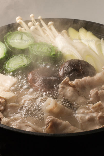 豚肉の水炊き
(c)TAKAO ONOZATO/orion