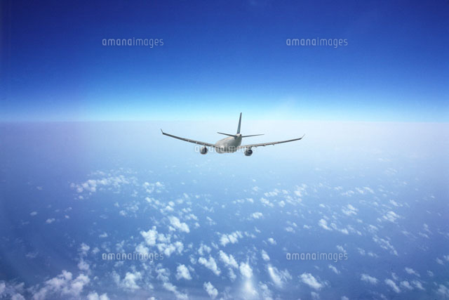 飛行機と空
(c)KENJI HATA/orion