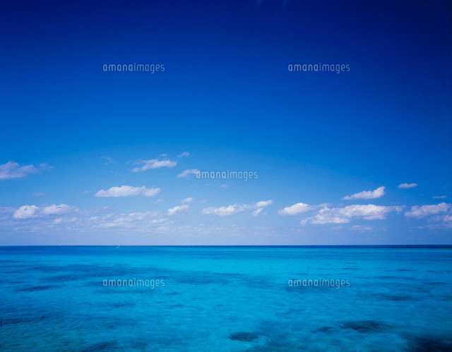 海と空 沖縄県
(c)SHIGEYUKI UENISHI/SEBUN PHOTO