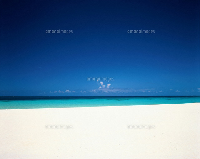 海と空 沖縄
(c)SHIGEYUKI UENISHI/SEBUN PHOTO