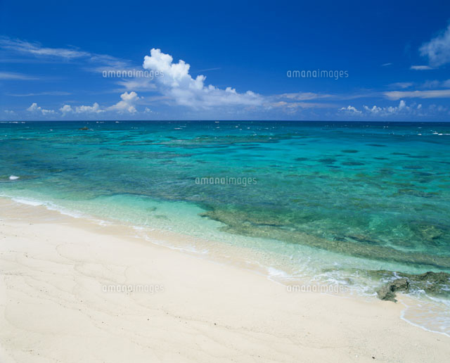 来間島の海岸
(c)SHIGEYUKI UENISHI/SEBUN PHOTO