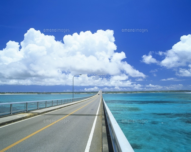 来間大橋
(c)SHIGEYUKI UENISHI/SEBUN PHOTO