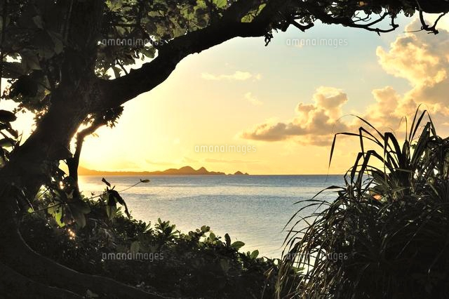 石垣島の夕景
(c)SHIGEYUKI UENISHI/SEBUN PHOTO