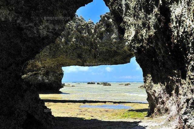 宮古諸島の大神島の海
(c)SHIGEYUKI UENISHI/SEBUN PHOTO