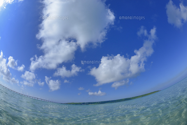 宮古島の朝の海
(c)SHIGEYUKI UENISHI/SEBUN PHOTO