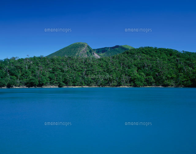 六観音御池と韓国岳 えびの市 宮崎県
(c)MASANOBU HIROSE/SEBUN PHOTO