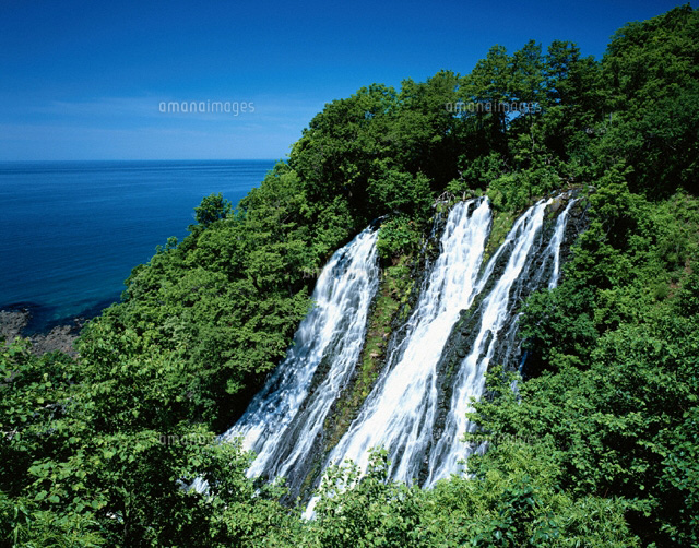 オシンコシンの滝 北海道
(c)MASANOBU HIROSE/SEBUN PHOTO
