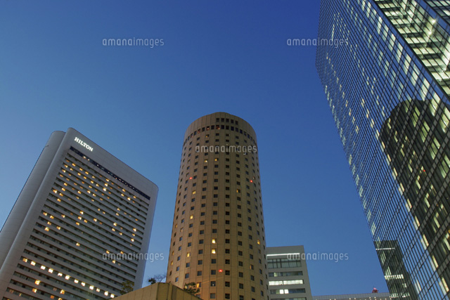 梅田の高層ビル夜景 大阪府
(c)MASANOBU HIROSE/SEBUN PHOTO