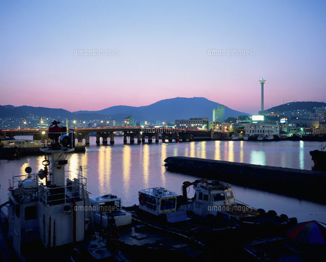 釜山港夕景 韓国
(c)KOICHIRO KITAOKU/SEBUN PHOTO