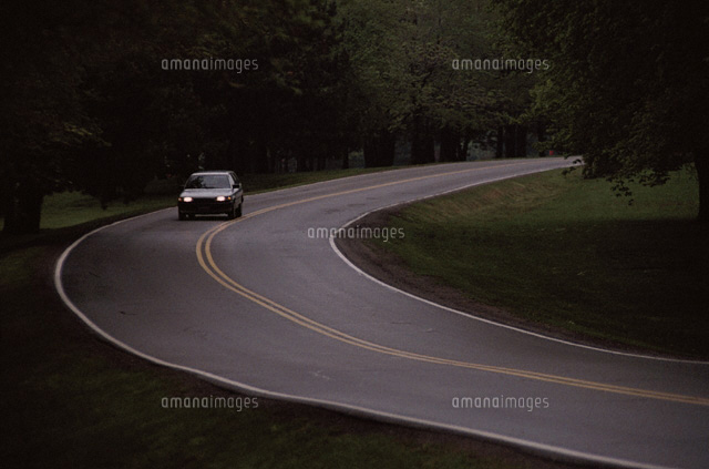 道路
(c)MICHAEL YAMASHITA/SEBUN PHOTO