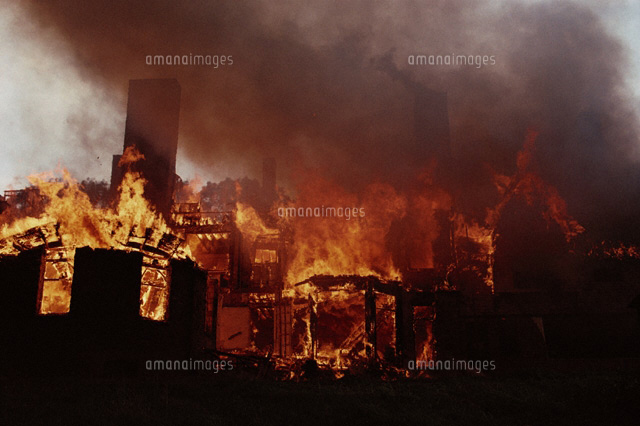 火事
(c)MICHAEL YAMASHITA/SEBUN PHOTO