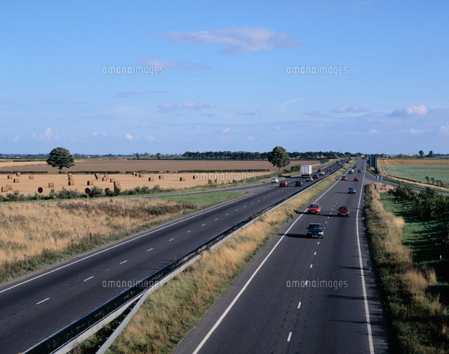 高速道路
(c)PAUL THOMPSON/SEBUN PHOTO
