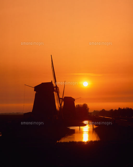 風車夕景
(c)PAUL THOMPSON/SEBUN PHOTO