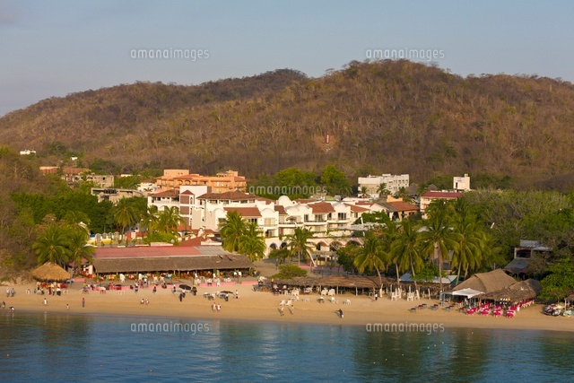 Bahias de Huatulco, Oaxaca
(c)Paul Thompson/SEBUN PHOTO