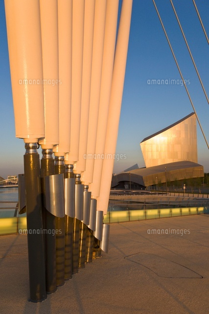 Imperial War Museum North
(c)Paul Thompson/SEBUN PHOTO