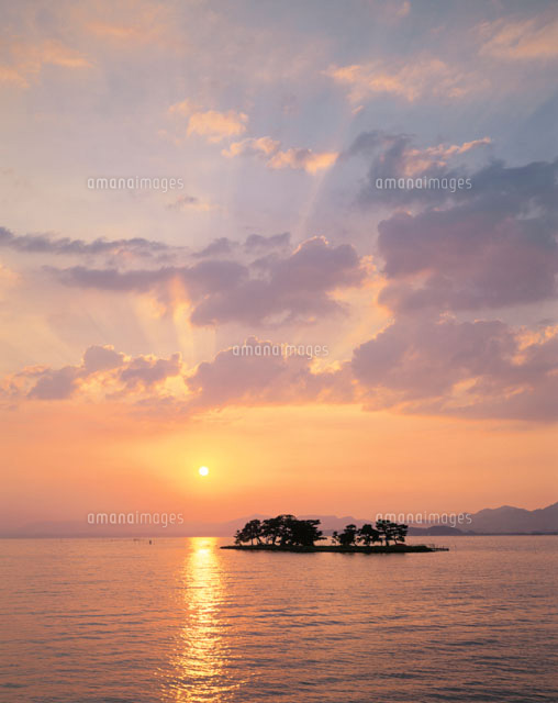 宍道湖夕景 松江市 島根県
(c)KENICHI MINORUDA/SEBUN PHOTO