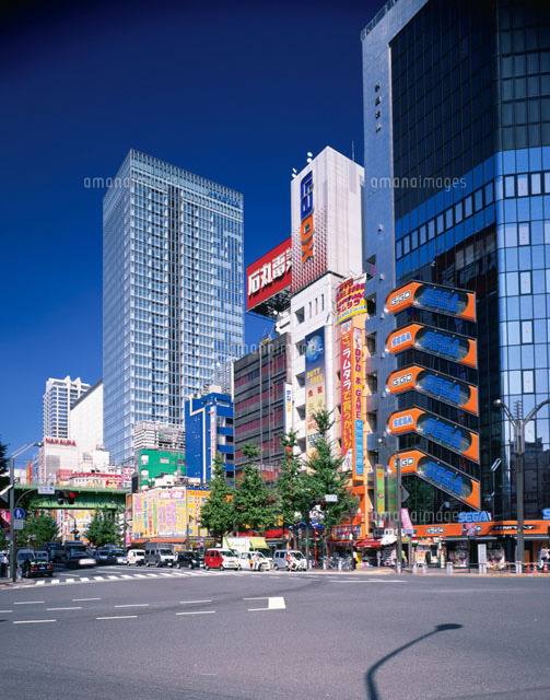 秋葉原
(c)KENICHI MINORUDA/SEBUN PHOTO