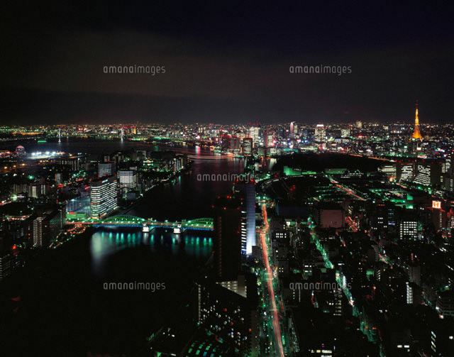 聖路加ガーデンからの勝鬨橋と芝浦ビル街の夜景 中央区 東京都
(c)SEIJI TAJIMA/SEBUN PHOTO