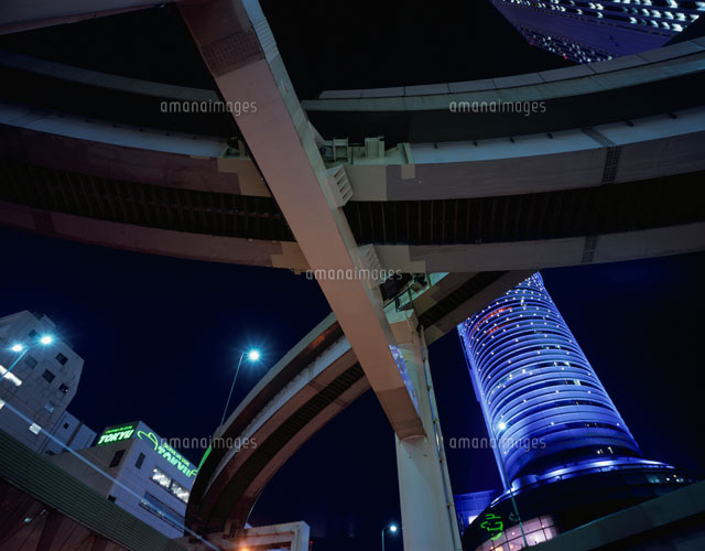 池袋アムラックと首都高速夜景
(c)SEIJI TAJIMA/SEBUN PHOTO