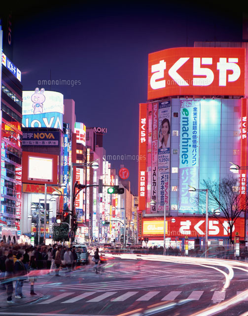 新宿駅東口新宿通り
(c)SEIJI TAJIMA/SEBUN PHOTO