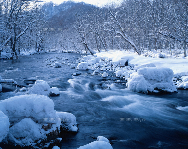 冬の奥入瀬 青森県
(c)TOMOMI SAITO/SEBUN PHOTO