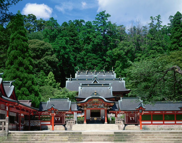霧島神社 鹿児島県
(c)TOMOMI SAITO/SEBUN PHOTO