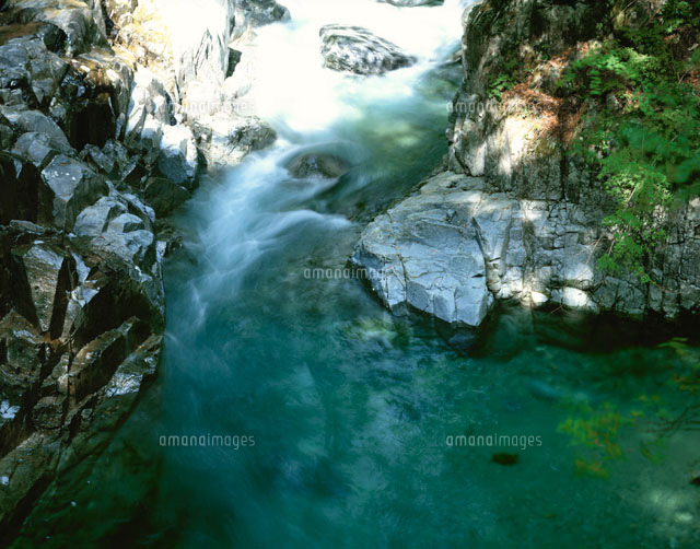 不動渓谷 岐阜県
(c)TOMOMI SAITO/SEBUN PHOTO