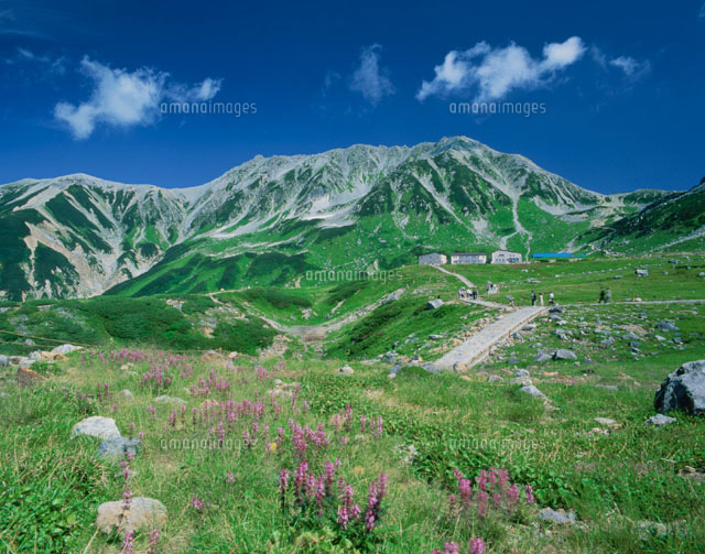 室堂より雄山 富山県
(c)KATSUHIRO YAMANASHI/SEBUN PHOTO
