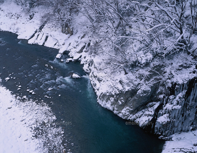 雪の大川渓谷 下郷町 福島県
(c)KATSUHIRO YAMANASHI/SEBUN PHOTO