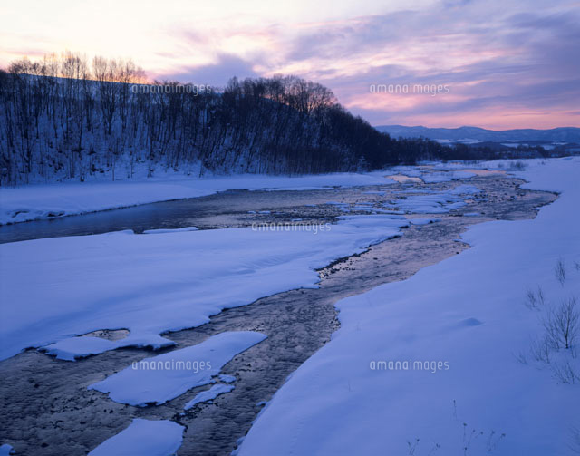 美瑛川夕景
(c)KATSUHIRO YAMANASHI/SEBUN PHOTO