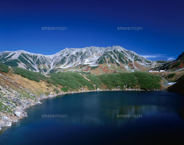 秋のみくりが池と雄山 富山県
(c)KATSUHIRO YAMANASHI/SEBUN PHOTO